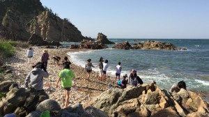 子ども達　城原海岸にて遊ぶ